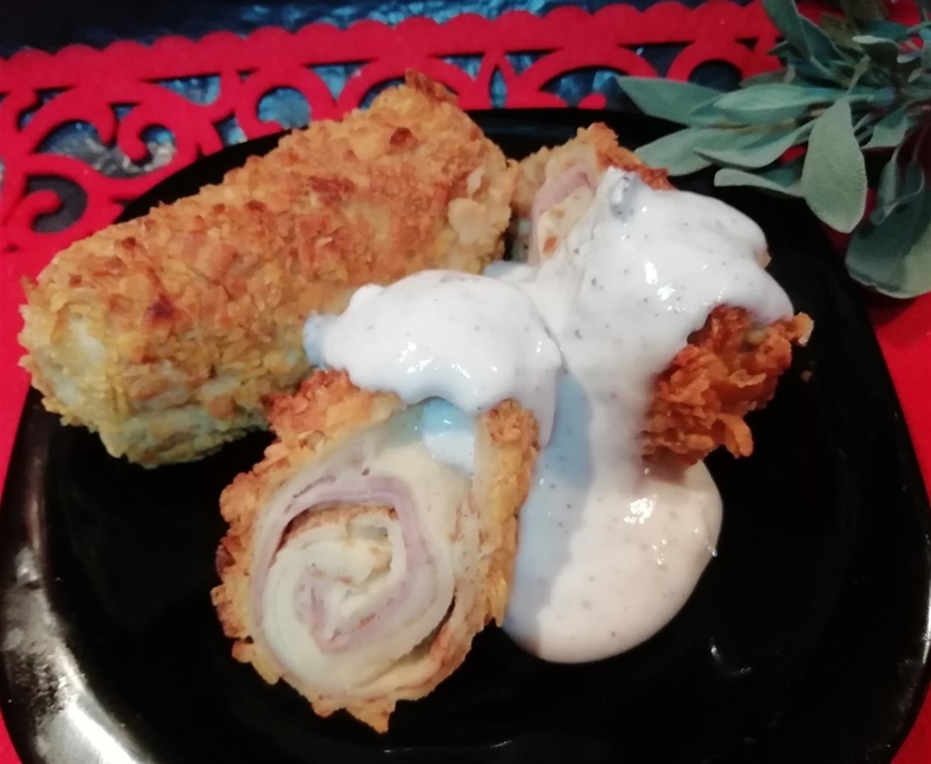 Cordon Bleu Din Clatite Cu Sos De Iaurt Cu Sumac Gatesc Ro